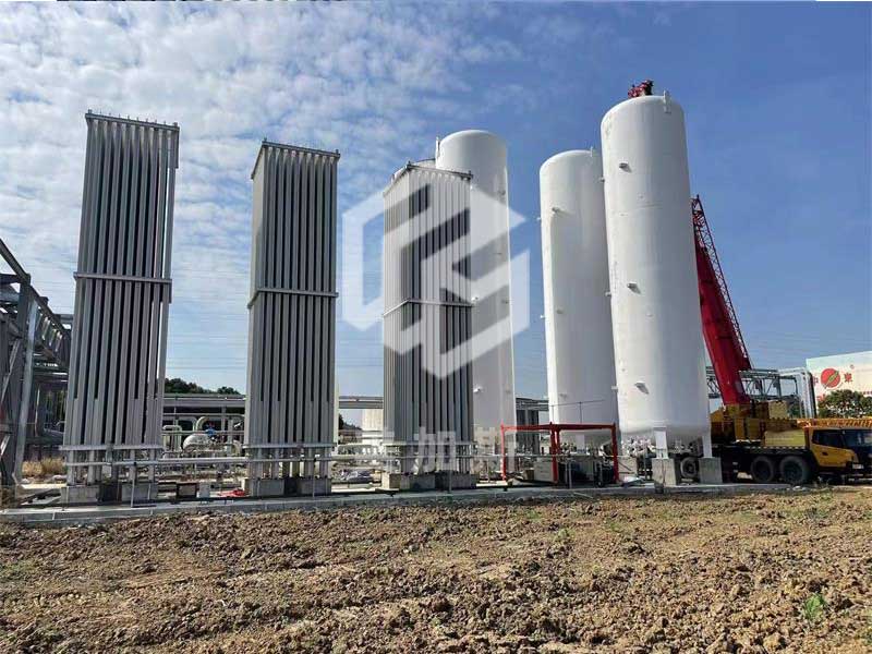 氣化器-江蘇新建空分項目-9000方氣化器3臺.jpg